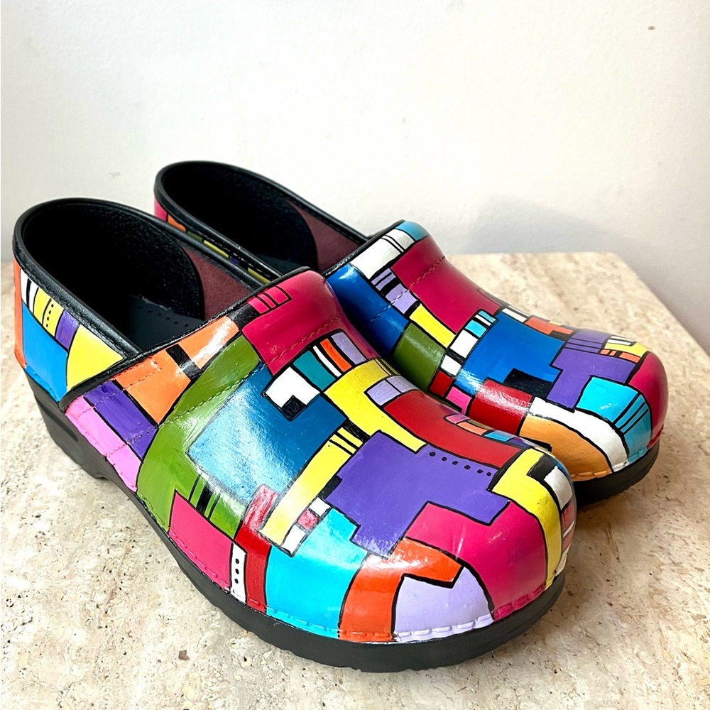 Sanita Hand  Painted Abstract Print Multicolor Custom Shoes size 9